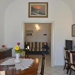 Abate B&B Capri